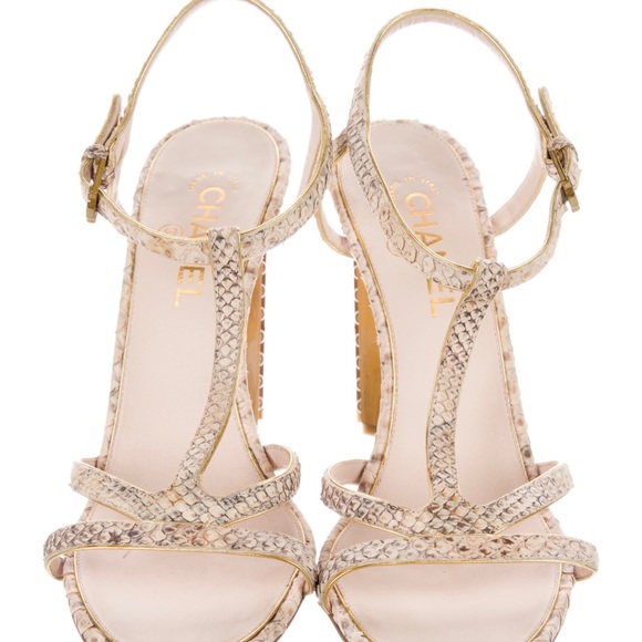 Chanel Leather T-Strap Sandals - Picture 5 of 5